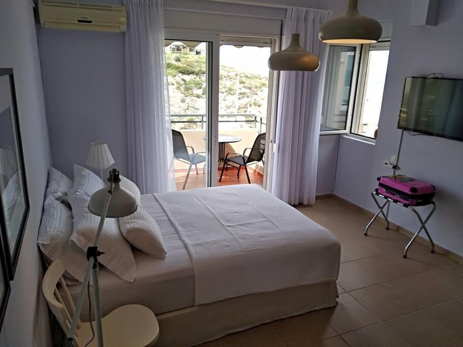 Sunny Apartment With Amazing View Rethimno Eksteriør billede